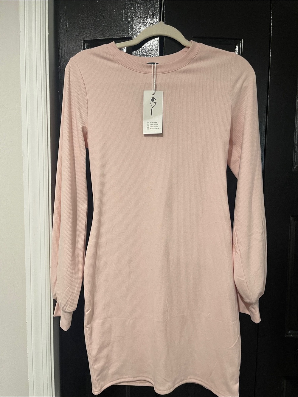 Women's Long Sleeve Crewneck Ribbed Pink Dress